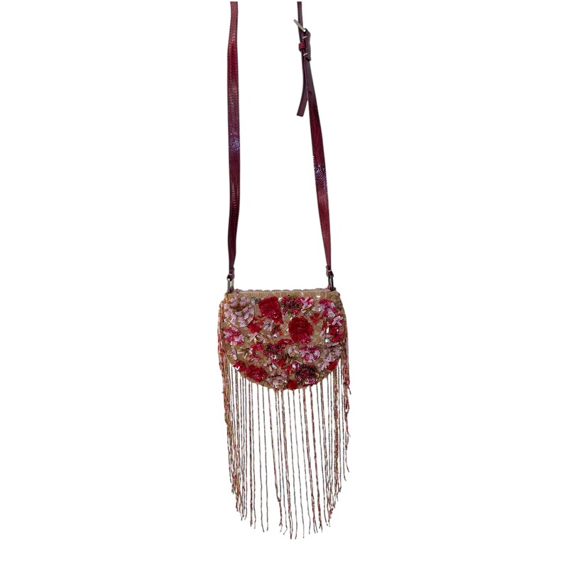 Valentino Beaded Floral Vintage Bag

Dimensions: 6 L x 8 H inches

In very good condition. Some minor interior marks.

Comes with the original dust bag. No Box