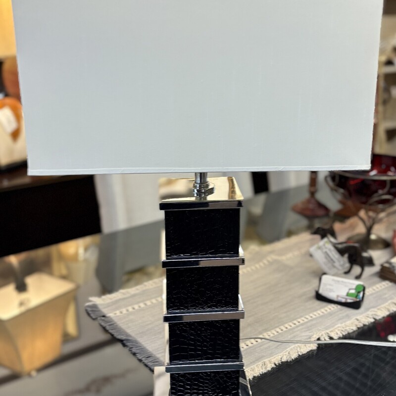 Croc Look Table Lamp