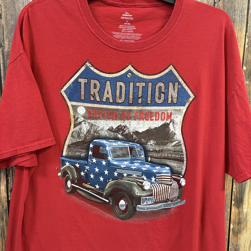 Red Blue Star Truck Tee, Size: XL