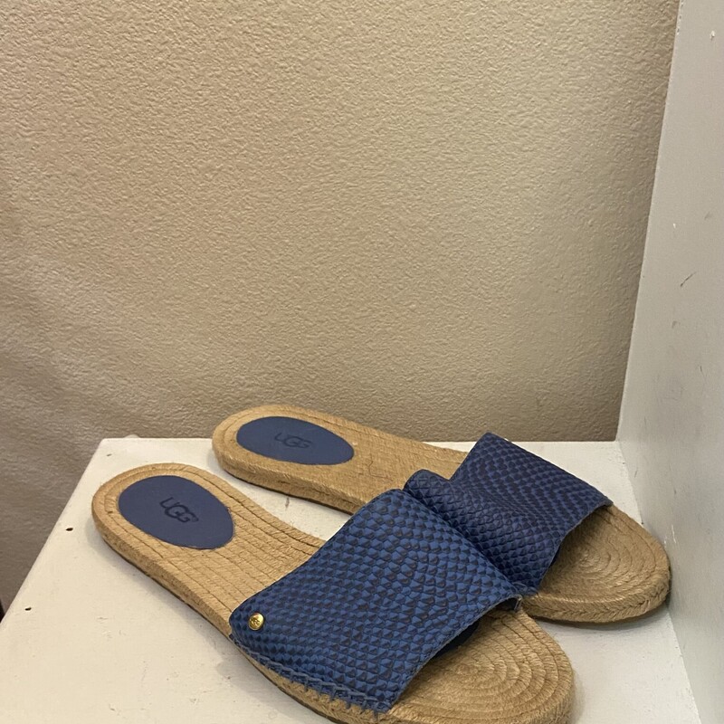 Blu Text Esp Flat Sandal