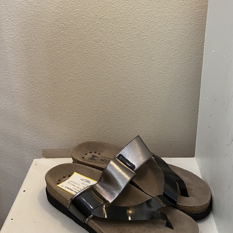 NEW Blk Patent Sandal