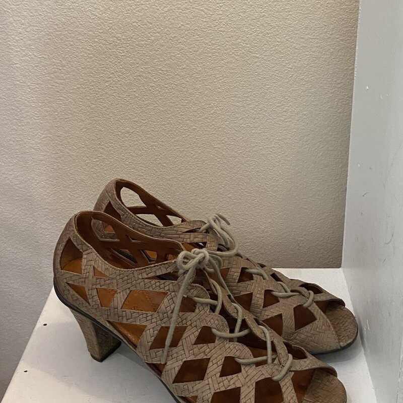 Taupe Lthr Open Tie Heel