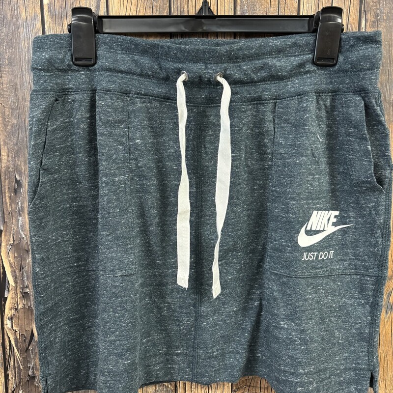 NWT Nike Skirt, Size: M