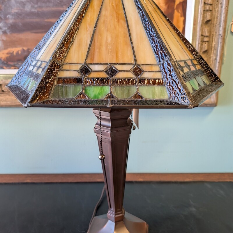 Mission Style Table Lamp, Stainglass Shade
16w x 23h