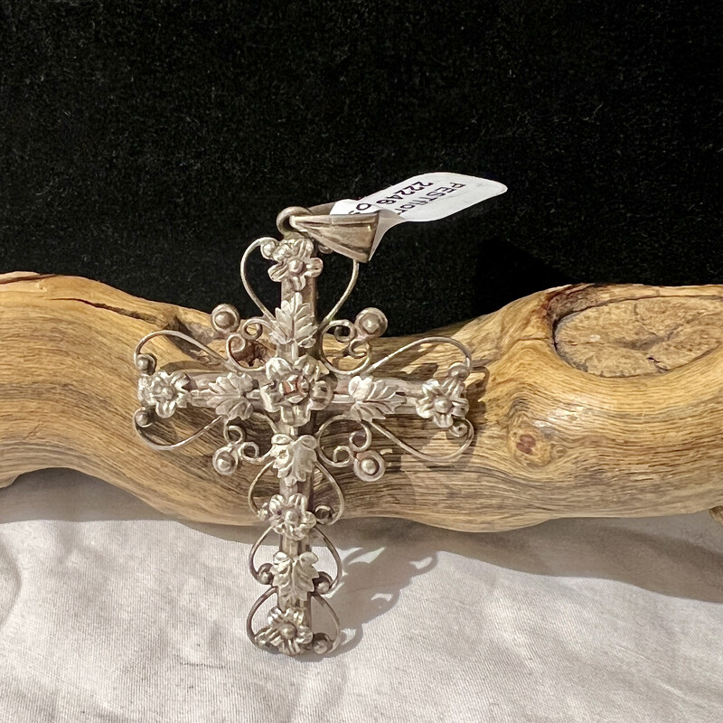 Silver tone Floral Cross pendant