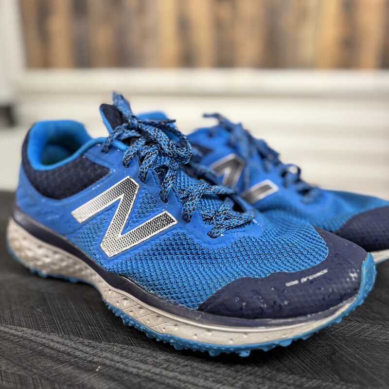 Blue New Balance Shoes, Size: 9.5