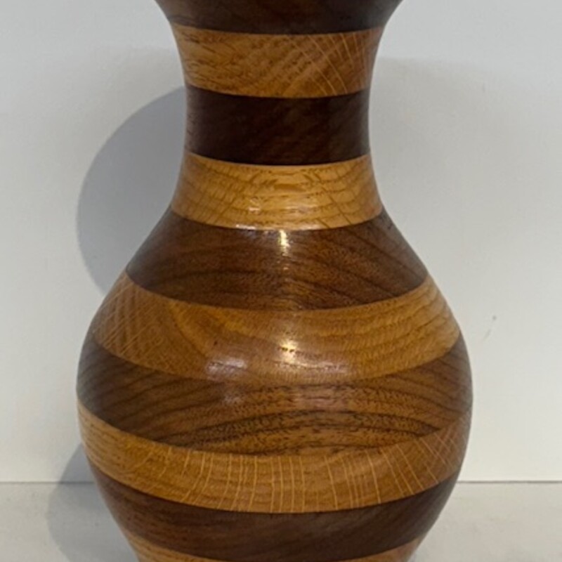 Turned Wood Block Stripes
Brown Tan
Size: 5x9H
