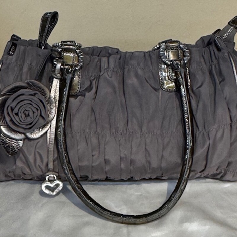 Brighton Cinched Shoulder