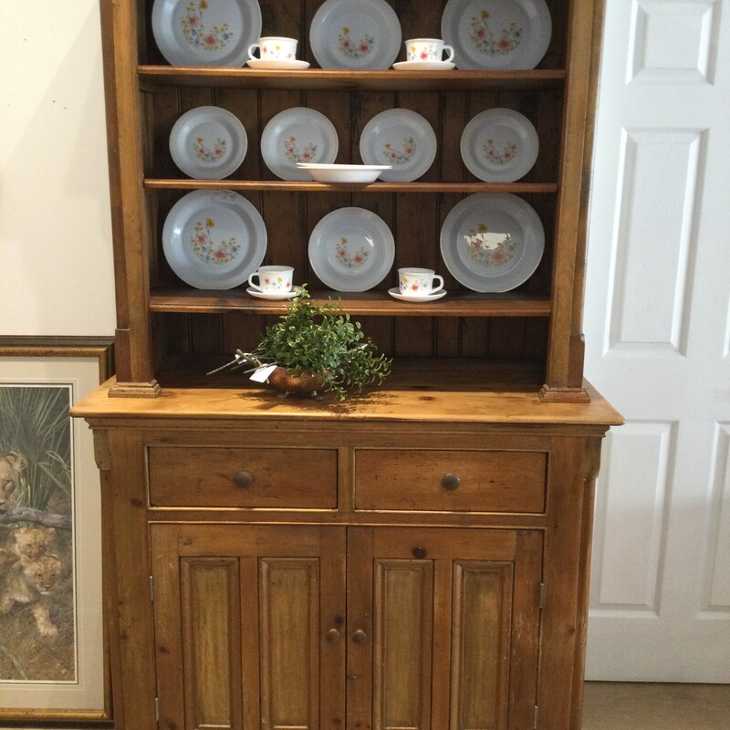 Pine Hutch