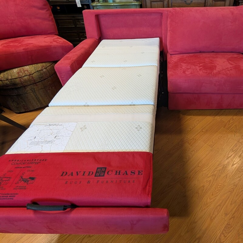 American Leather Red, Dual, Sleeper<br />
80 x 37 x 34h