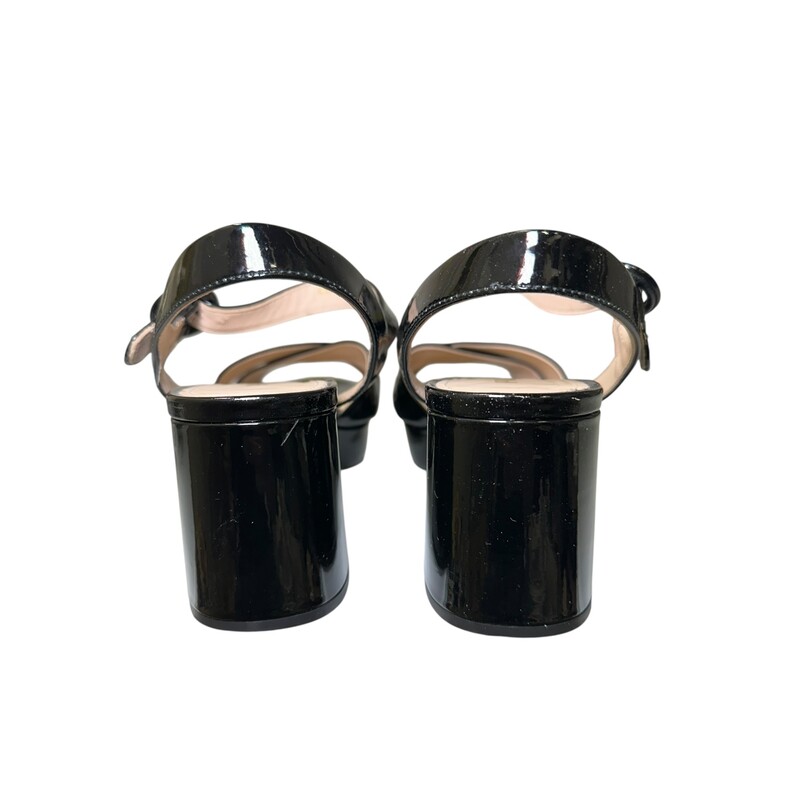 Prada Crisscross Patent Black<br />
<br />
Size: 37<br />
<br />
In excellent condition. Slight toe wear<br />
<br />
Does not come with the original dust bag or box.