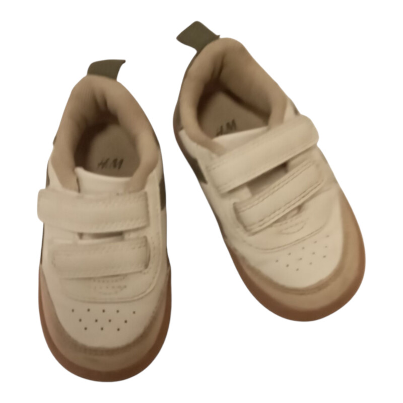 Cream/Green Tennis Shoes