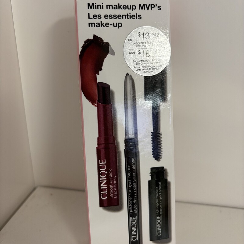 New Clinique Make Up Set
