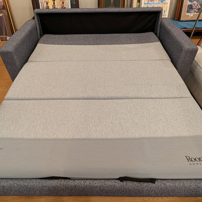Room & Board Sleeper, Blue, QUEEN<br />
81 x 38 x 36h