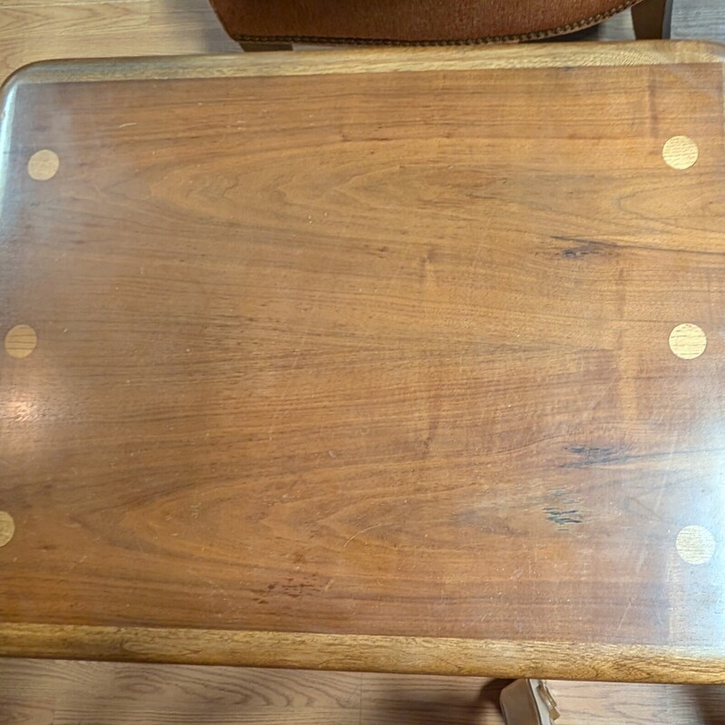 Lane Vtg Side Table, Drawer
21 x 27 x 22h