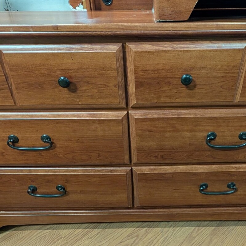 6 Drawer Dresser, Med Stain
53 x 16 x 32h