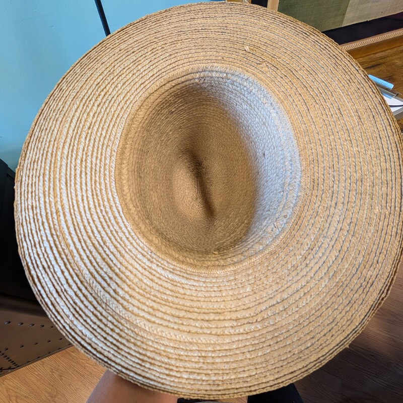 Late 1800s Sombrero, Handmade, W/stand<br />
16 x 17 x 8h