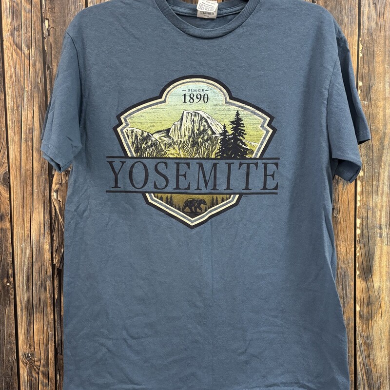 Yosemite Tee, Size: M