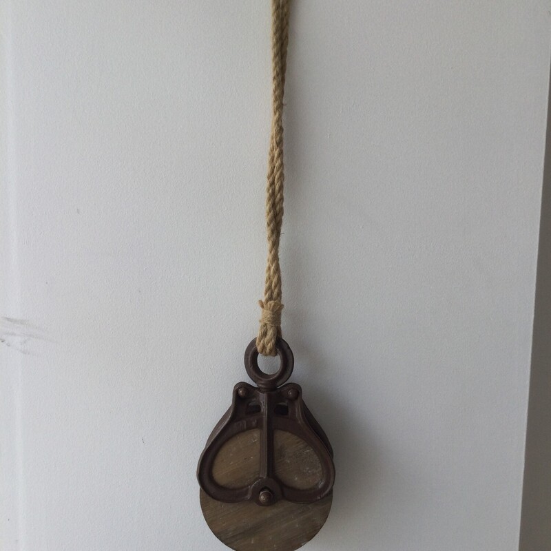 Rope Pulley,
Brown,
Size: 25 X 6 In