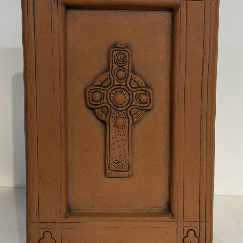 Kilroot Celtic CrossWStnd