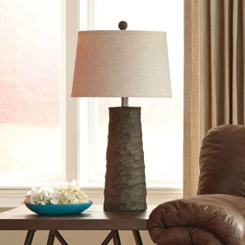 Sinda Poly Table Lamp
Brown Tan Size: 13 x 29H
Retails: $80+
Matching lamp sold separately