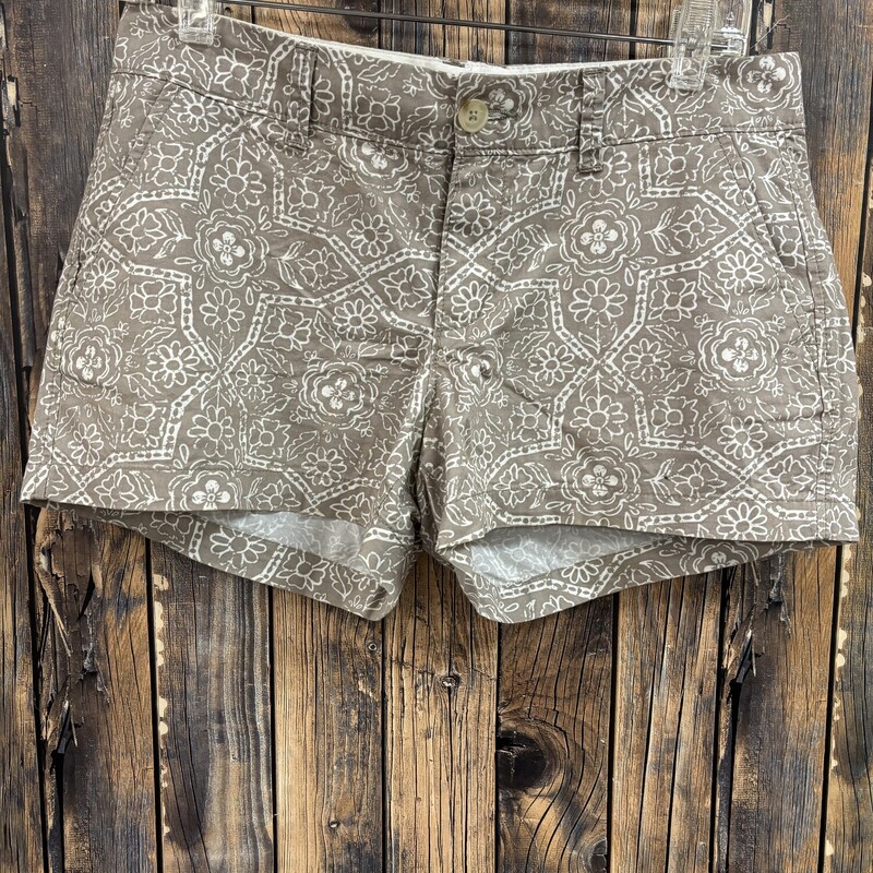 Old Navy Cream Shorts, Size: 4