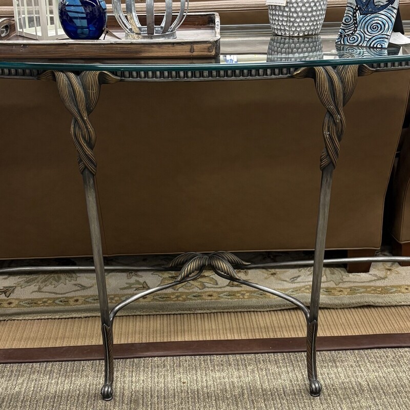 Drexel Demilune Glass Iron Sofa Table
Thick Clear Removable Glass
Brown Gold Iron Base
Size: 60x18x34.5H
Coordinating Round Accent Table Sold Separately