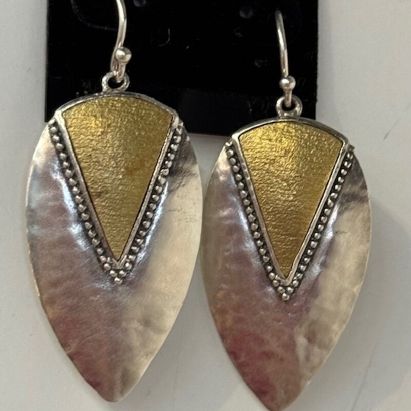 925 Silpada 2 Tone Dangle Earrings
Silver Gold Size: 2L