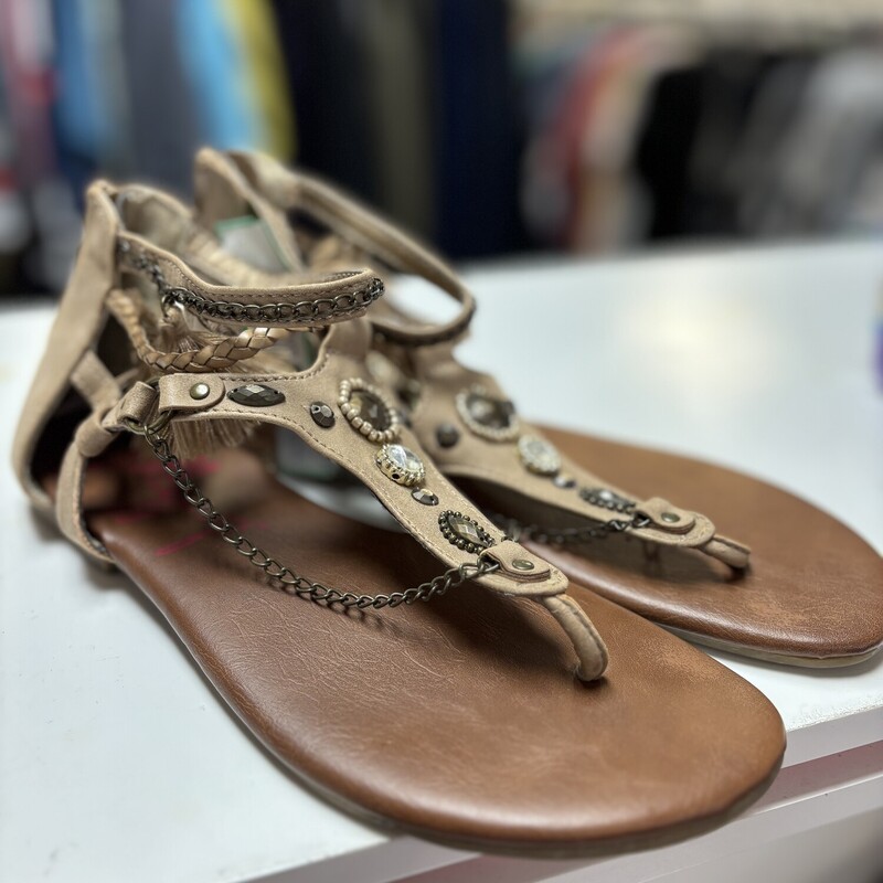 Cream Fringe Sandals, Size: 7