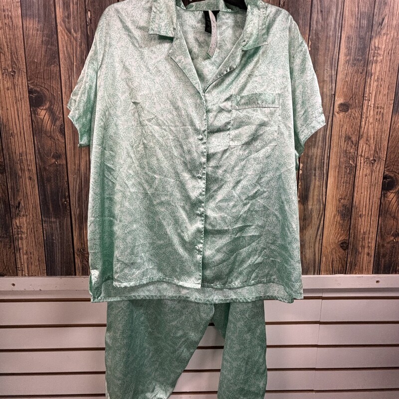 Green Silky PJS, Size: 2X