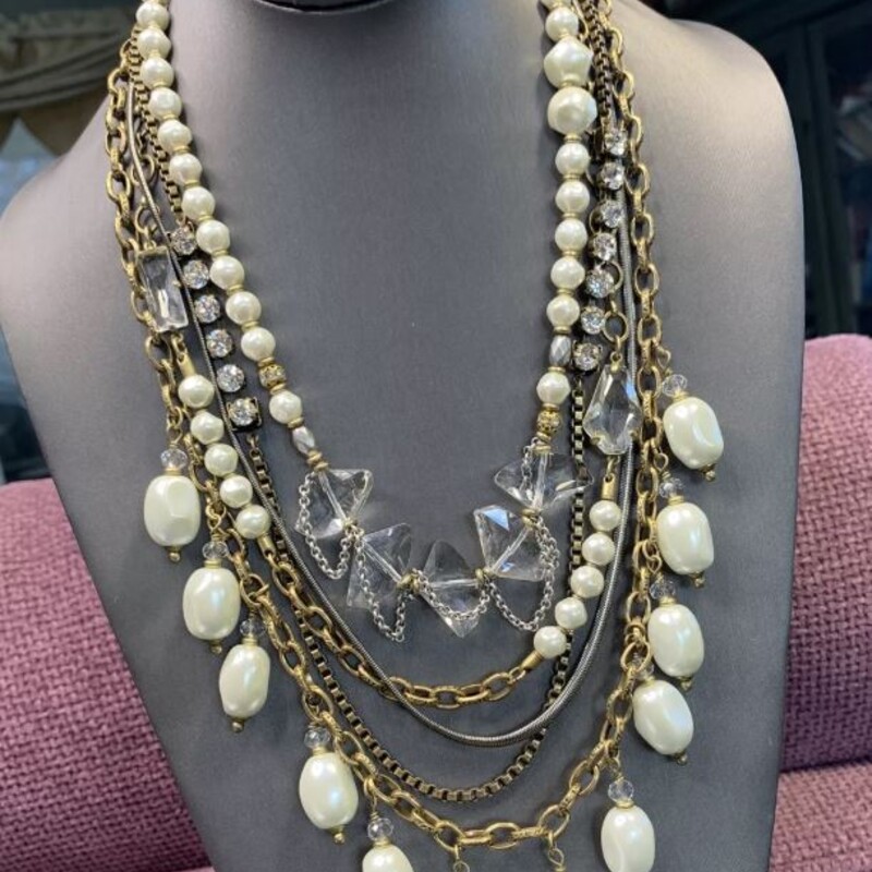 Silpada Kelsey & Ryane Layered Chunky Necklace
Silver Gold White Size: 23L