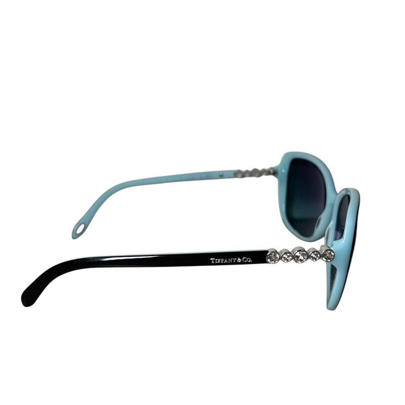Tiffany Black Gradient Rhinestone Sunglasses<br />
<br />
Style Code: TF4121<br />
<br />
In very good condition. Some minor scratches on the lenses.<br />
<br />
Does come with original dust bag and case.