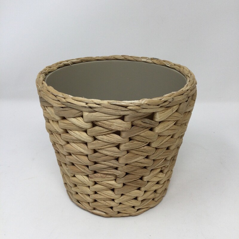 IKEA Lined Seagrass Basket,
Natural,
Size: 5 X 5.75 In