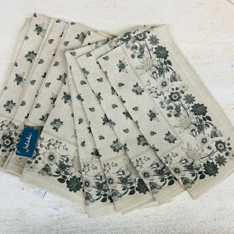 Set of 8 Juliska Mirabelle Napkin
Grey Tan
Size: 22.5 x 22.5L

Retails $224