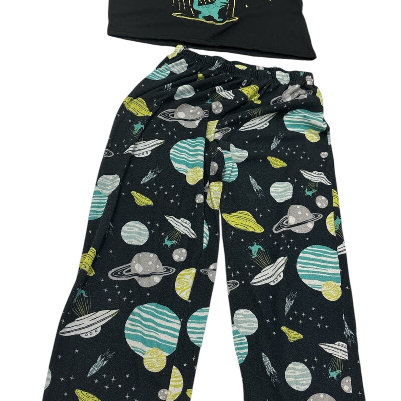 2pc Sleeper: Space, Boy, Size: 10

Located at Pipsqueak Resale Boutique inside the Vancouver Mall, Suite 230, (upstairs between Round 1 and Golds Gym) or online at: #pipsqueakresale

All items are photographed prior to being steamed. Cross posted, items are located at #PipsqueakResaleBoutique, payments accepted: cash, paypal & credit cards. Any flaws will be described in the comments. More pictures available with link above. Local pick up available at the #VancouverMall, tax will be added (not included in price), shipping available (not included in price, *starts at $9.99; please contact regarding shipment of toys or other larger items), item can be placed on hold with communication, message with any questions. Join Pipsqueak Resale - Online to see all the new items! Follow us on IG @pipsqueakresale / Facebook @pipsqueakresaleboutique & Thanks for looking! Due to the nature of consignment, any known flaws will be described; ALL SHIPPED SALES ARE FINAL. All items are currently located inside Pipsqueak Resale Boutique as a store front items purchased on location before items are prepared for shipment will be refunded.

#resalerocks #shopsmall #pipsqueakresale #shopvanmall #vancouverwa #portland #reusereducerecycle #fashiononabudget #chooseused #consignment #savemoney #shoplocal #weship  #shopvanmall #vancouvermall #vancouver #vancouverwashington #keepusopen #shoplocalonline #resale #resaleboutique #mommyandme #minime #fashion #reseller #usedclothing #usedtoys #secondhand #consign #store #clothes #womensclothes #kidsclothes #shopvancouvermall