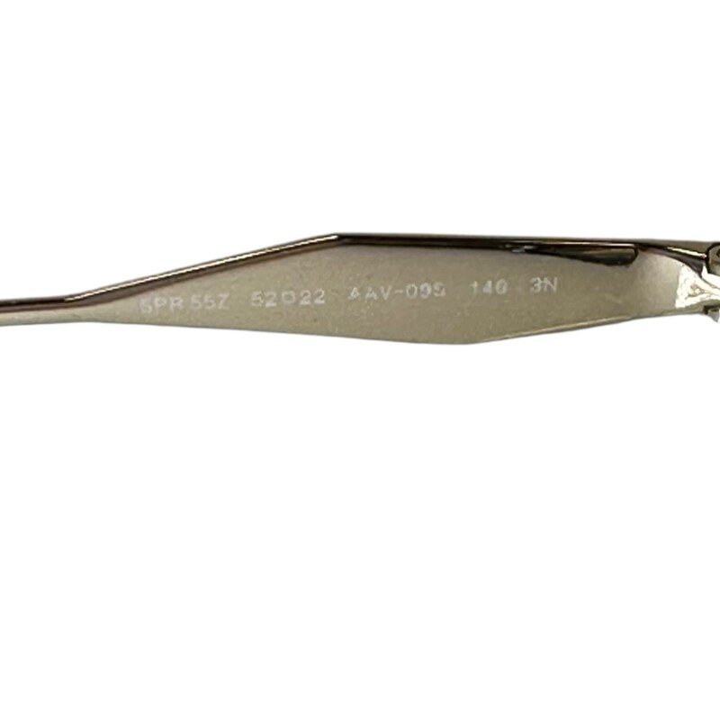 Prada Square logo Sunglasses<br />
<br />
Style Number: SPR 55Z<br />
<br />
In very good condition. Some minor marks on the lenses.<br />
<br />
Comes with the original case and box.