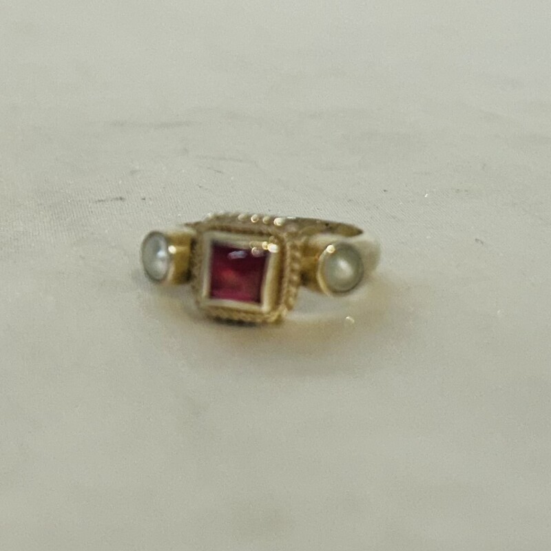925 Garnet 3 Stone Ring