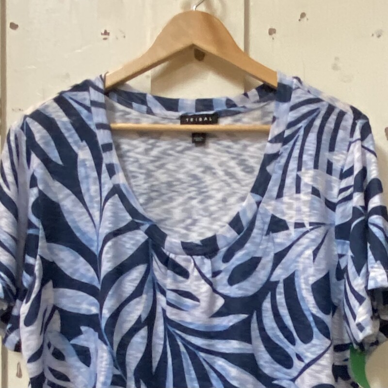 Blu/W Leaf Pat Top