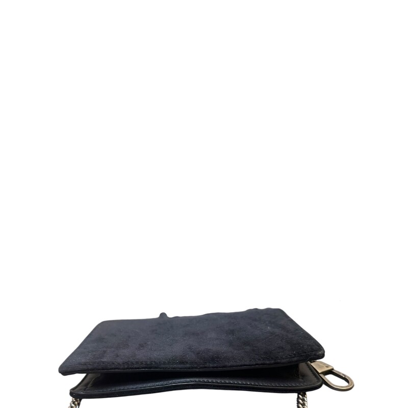 Gucci Suede Super Mini Dionysus Velvet Chain Bag

Style Code: 476432.2067

Dimensions: 4 H x 6 L inches

In very good condition.  Some very minor scratches on the hardware.

Does not come wit h original dustr bag or box.
