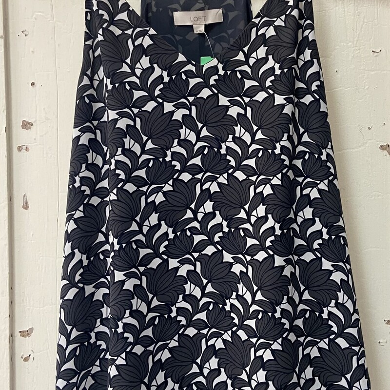 Charc/Wt Floral Cami<br />
Charc/W<br />
Size: M R $49