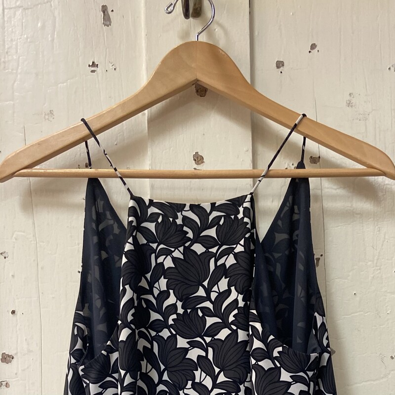 Charc/Wt Floral Cami<br />
Charc/W<br />
Size: M R $49