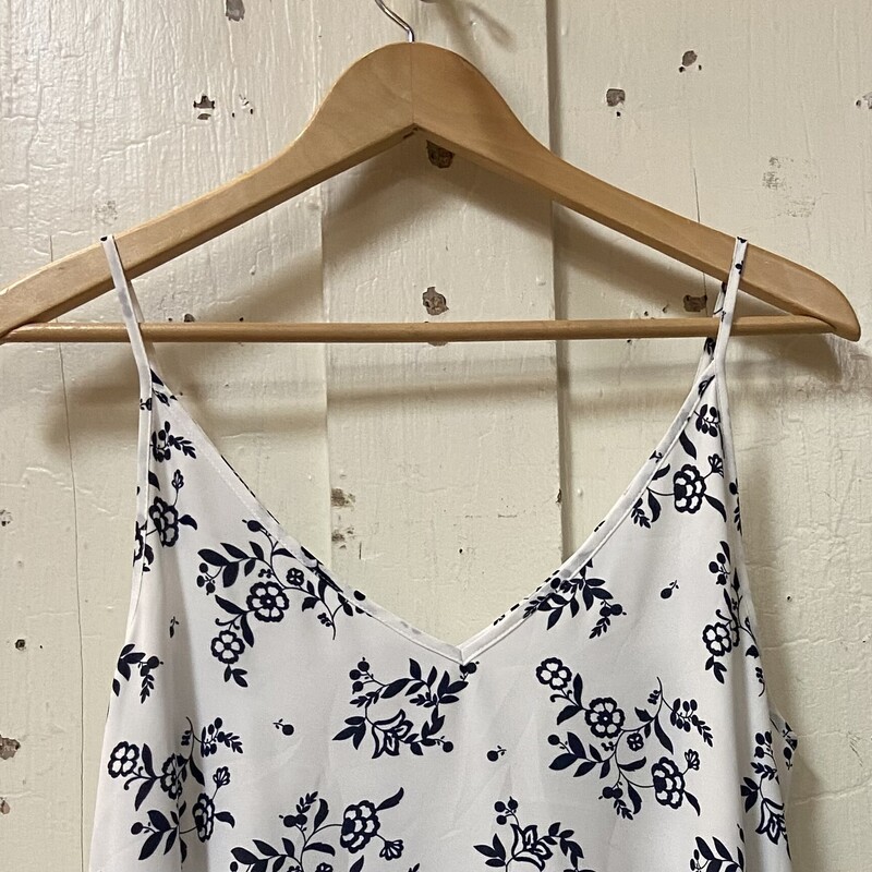 NWT Wt/Nvy Flrl Cami