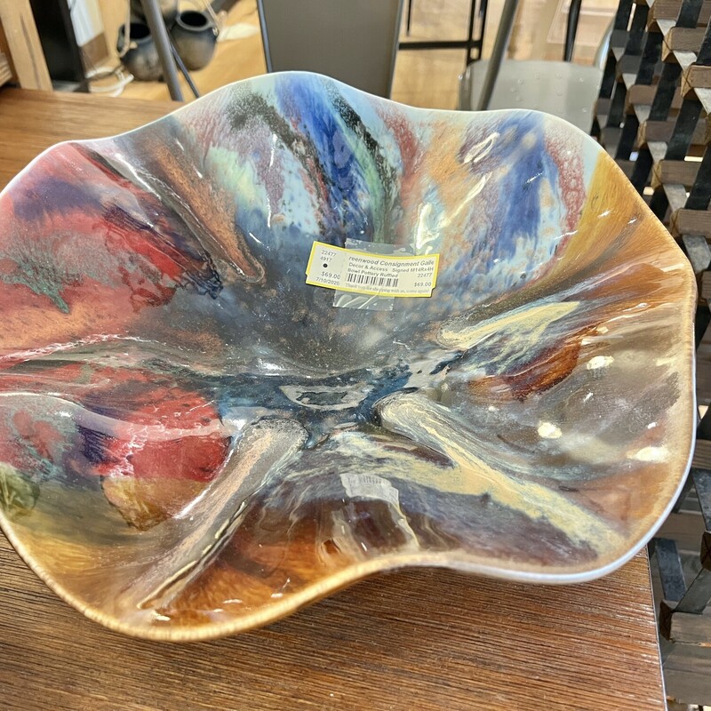 Bowl Pottery Ruffled, Signed M, Size: 14Rx4H
