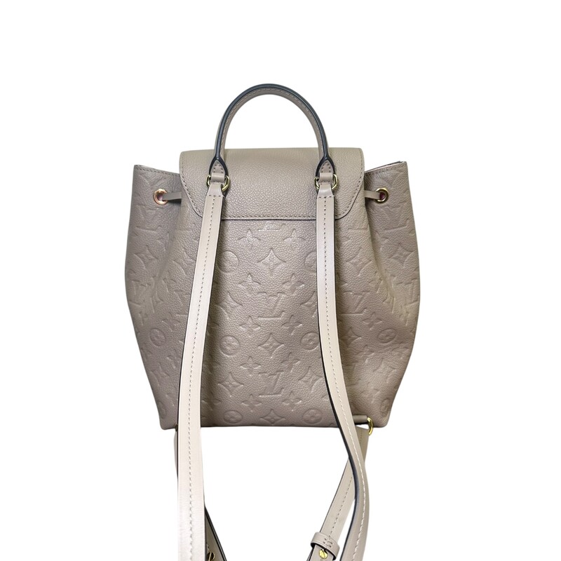 Louis Vuitton Montsouris NM Turtle Dove Backpack

Code: Chipped

Dimensions:
Length: 9 in
Height: 10.5 in
Width: 6 in
Drop: 2 in
Drop: 15.25

In excellent condition.

Comes with the original dust bag. No box.