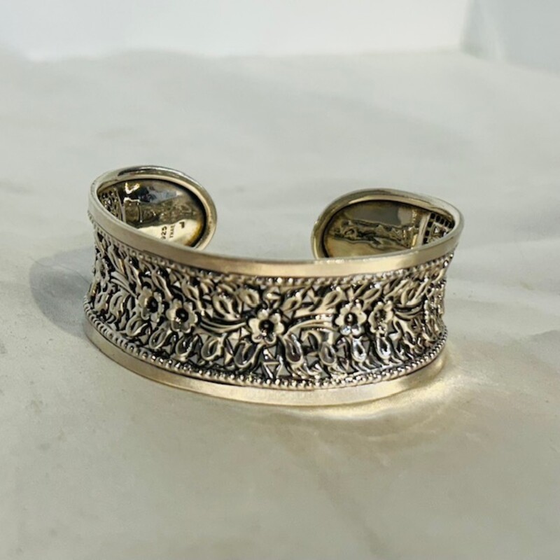 925 Repousse Floral Cuff