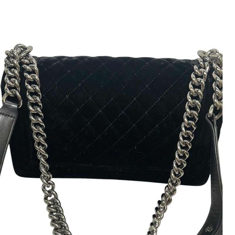 Chanel Velvet Boy Bag Black Medium<br />
<br />
Code: 21****07<br />
<br />
Dimensions:10 L x 5 H inches<br />
<br />
In very good condition. A few scuffs and scratches throughout the bag.<br />
<br />
Does not come with the original dust bag or box.