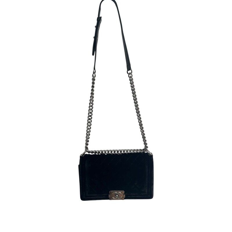Chanel Velvet Boy Bag Black Medium<br />
<br />
Code: 21****07<br />
<br />
Dimensions:10 L x 5 H inches<br />
<br />
In very good condition. A few scuffs and scratches throughout the bag.<br />
<br />
Does not come with the original dust bag or box.
