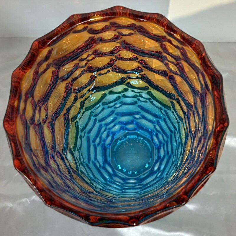 Zecchin Venezia Lisbon Vase
Orange Green Teal
Size: 6x14H
Our exquisite decorative vase featuring a beautiful bubble motif in a rainbow of hues is crafted in Italy of cut crystal and beautifully hand painted by master Venetian artisans.
NEW Retail $375+ Includes Box
Coordinating Vase Sold Separately