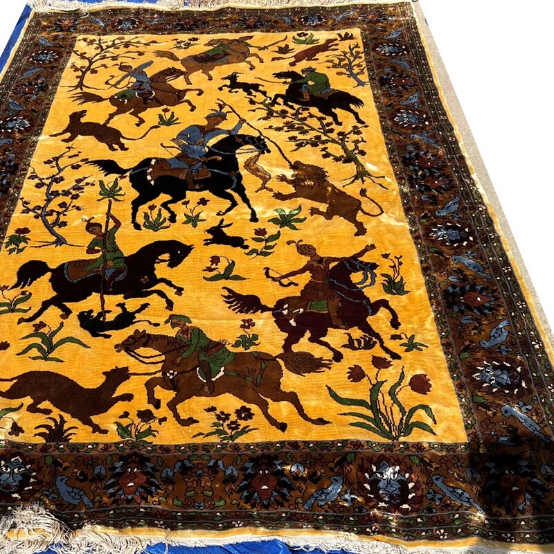 Silk Mughai Hunting Scene, Machine, 6ft x 9ft
