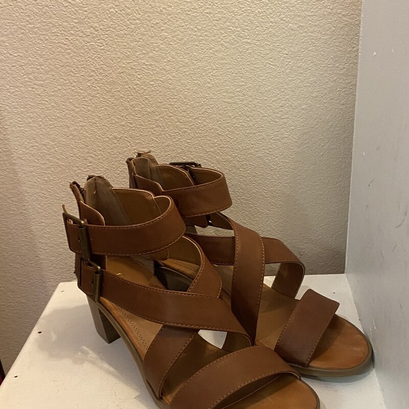 Brw Bckle Heel Sandal